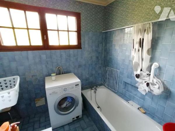 NOUVEAUTE TRENTE CINQ NOTAIRES !! Sur la commune d'Orgères, à 5 minutes du centre en voiture, b...