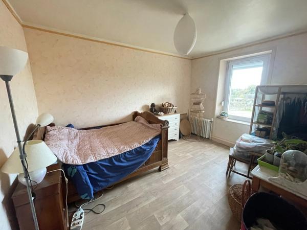 Maison à vendre 8 pièces LANRIVAIN (22)