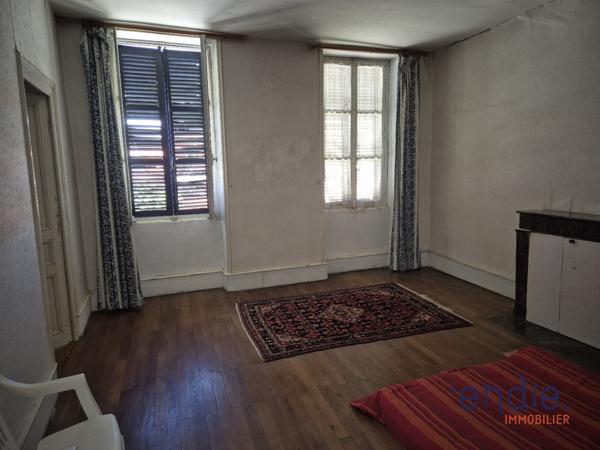MAISON BOURGEOISE TYPE F5! Elle a tout d'une Grande!