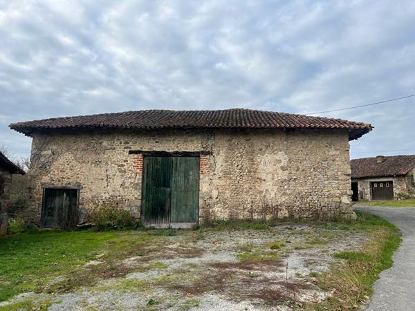 ensemble immobilier maison avec grange non attenante