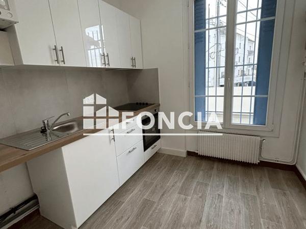 Location Appartement 3 pièces 54.77 m² - 2 RUE DE LA POSTE Villiers Le Bel 95400