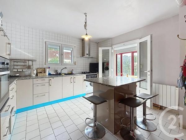 Maison à vendre  5 pièces - 165 m 2   CHARTRES  - 28