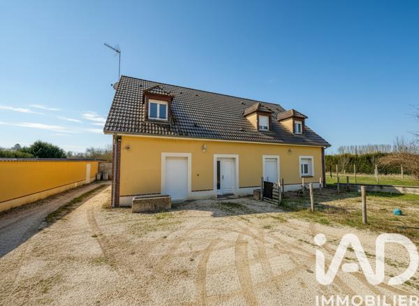 Maison à vendre 8 pièces 223,17 m² Champlay
