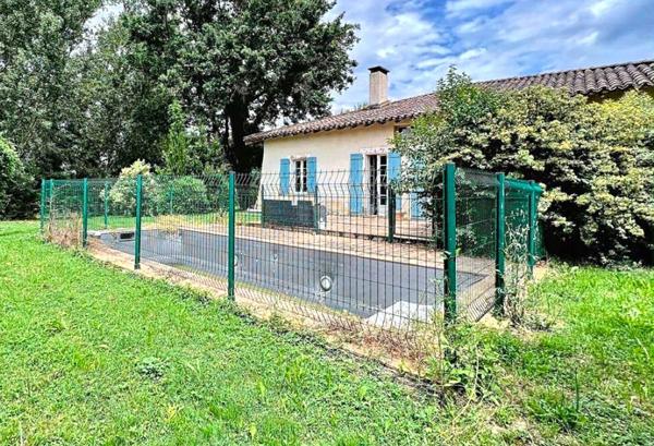 Authentique ferme rénovée avec jardin arboré et piscine à 35 min. de Toulouse et 20 min. de Montauban