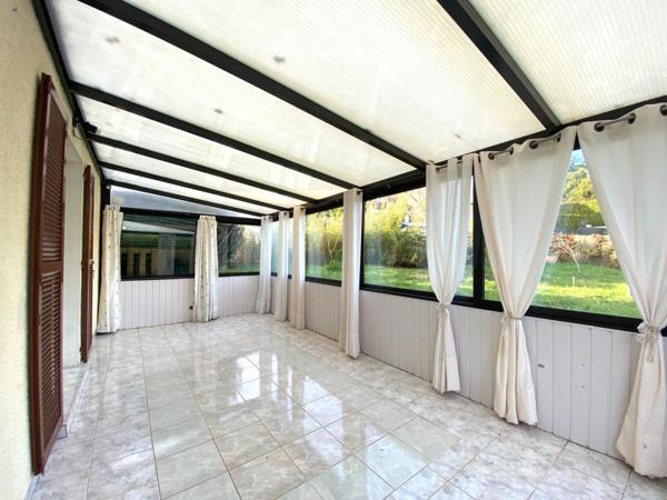 Maison à vendre 9 pièces : Élégance et Sérénité au Cœur de Précy-sur-Oise