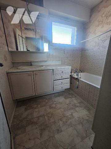 LOMME TYPE 4 BALCON CELLIER PARKING