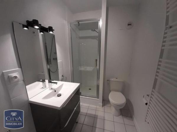 Appartement à louer 1 pièce 29.8m² Le Mans (72000)