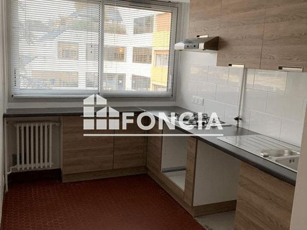 Location Appartement 4 pièces 90.79 m² - 82 RUE BAUDIN Levallois Perret 92300