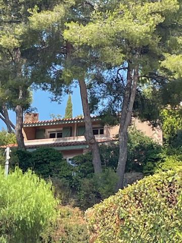 Carqueiranne (83320) MAISON SUPERBE VUE MER