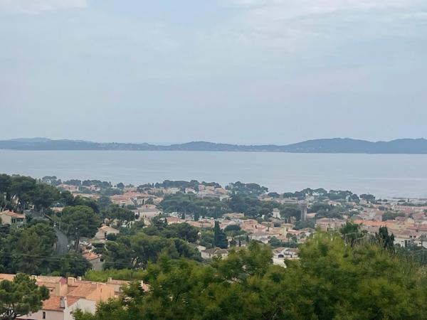 Carqueiranne (83320) MAISON SUPERBE VUE MER