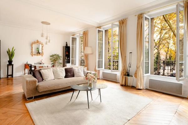 Appartement Paris 7e - GROS CAILLOU / CHAMP DE MARS