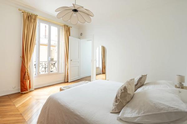 Appartement Paris 7e - GROS CAILLOU / CHAMP DE MARS