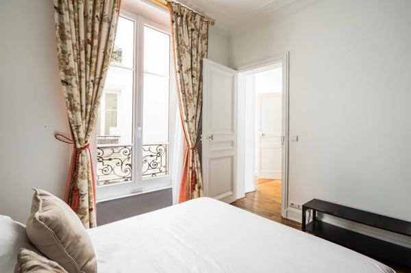 Appartement Paris 7e - GROS CAILLOU / CHAMP DE MARS