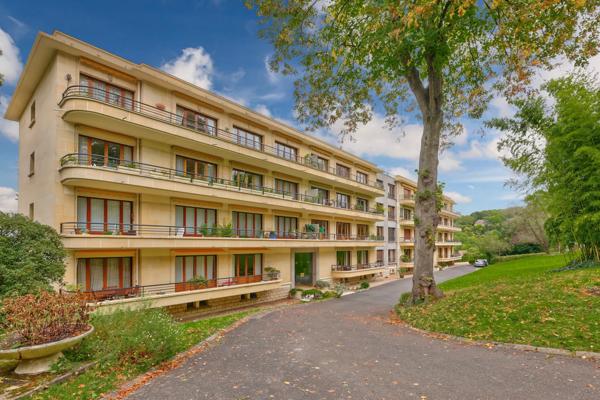 Appartement Bougival - CENTRE-VILLE