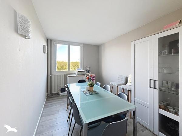 Appartement à vendre 171 359 € Saint-Pierre-des-Corps 5 p 90 m² DPE C