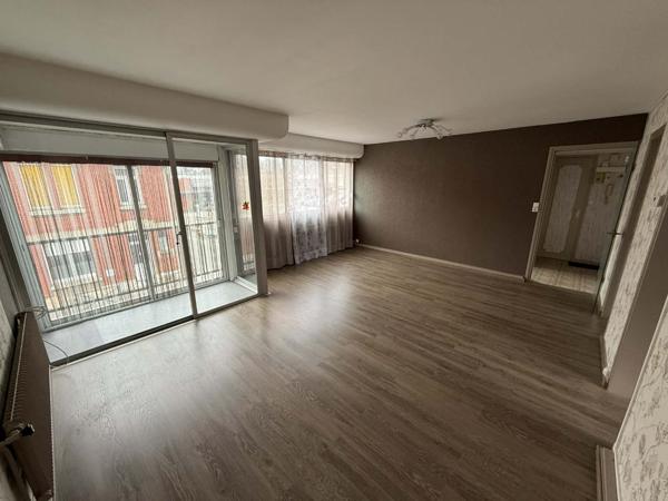 Appartement à CAUDRY (59540)