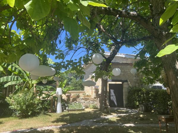 Aux portes de Bordeaux – Propriété de 15 hectares avec maison