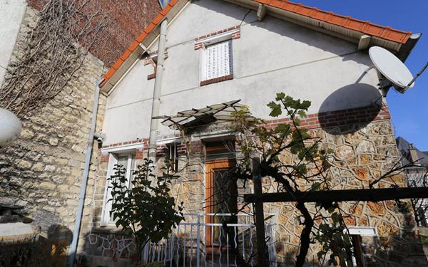 Maison à vendre    5 pièces •  Arcueil