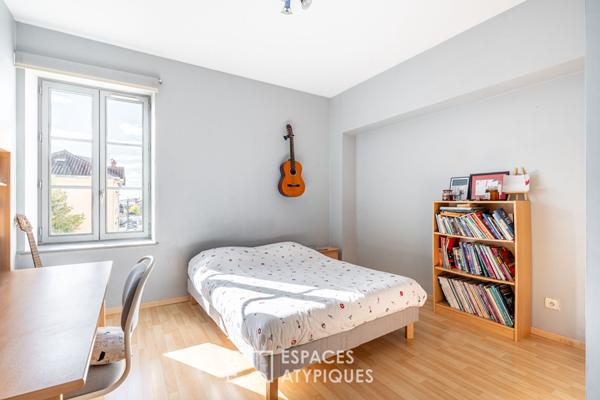 Appartement duplex chargé d’histoire, entre charme et volumes exceptionnels