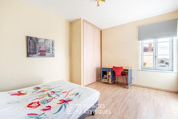 Appartement duplex chargé d’histoire, entre charme et volumes exceptionnels