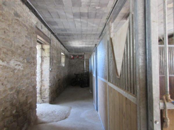 Maison à vendre à Caudan dans le Morbihan (56850), ref : 56077-911