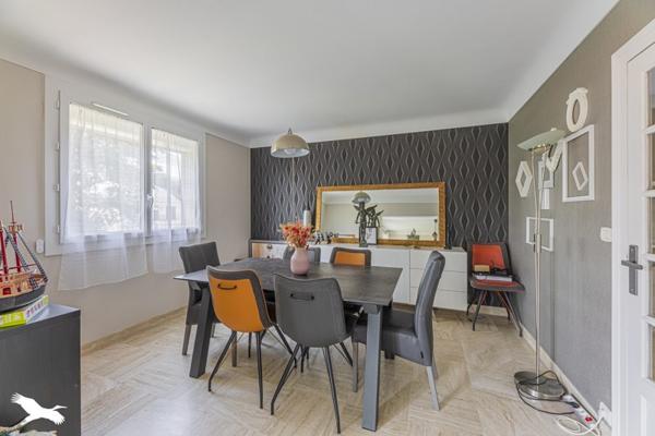 Maison à vendre 385 688 € La Ville-aux-Dames 6 p 177 m² DPE D