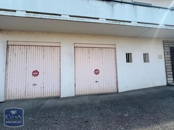 Parking à louer Jacob-Bellecombette (73000)