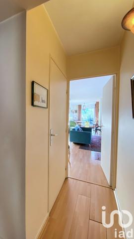 Appartement 4 pièces de 71 m² à Paris (75017)