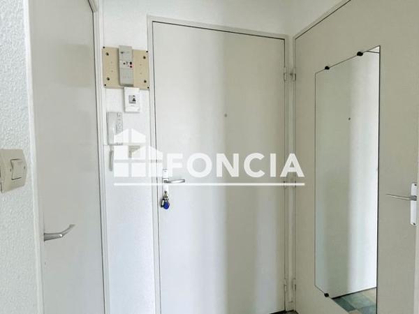 Location Studio 25.41 m² - 8 RUE MAURICE ROLLINAT BAT E Limoges 87000