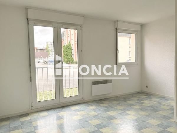 Location Studio 25.41 m² - 8 RUE MAURICE ROLLINAT BAT E Limoges 87000