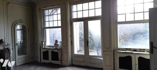 TOURCOING centre Vaste demeure Bourgeoise jardin garage 