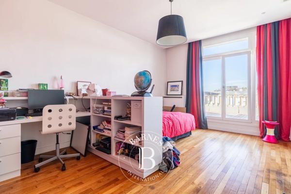Paris 16ème, Appartement 5 Chambres -  388 m² à vendre