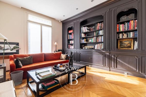 Paris 16ème, Appartement 5 Chambres -  388 m² à vendre
