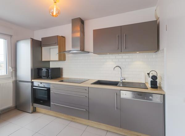 Bel appartement lumineux, proche commodités - Mérignac