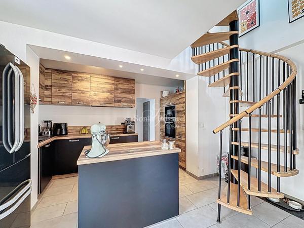 MAISON INDIVIDUELLE SEMI PLAIN PIED 3 CHAMBRES GARAGE