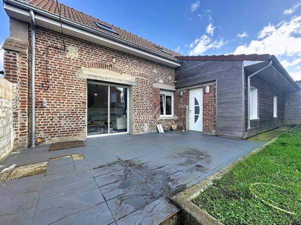 MAISON INDIVIDUELLE SEMI PLAIN PIED 3 CHAMBRES GARAGE