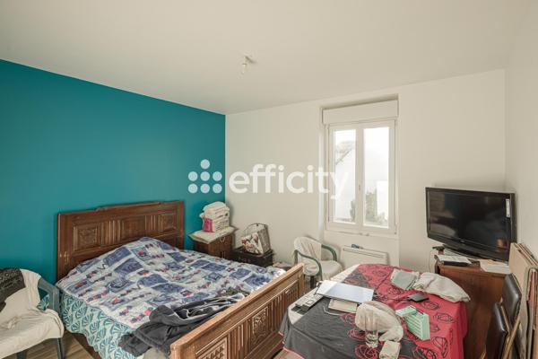 Maison
         7 pièces
        - 150 m² Exclusivité 199 500 € *