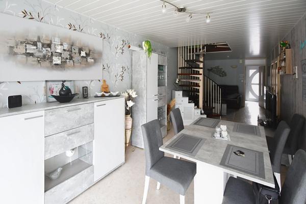 MAISON FAMILIALE 4 CHAMBRES AVEC GARAGE ET JARDIN À LONGWY-HAUT – AU PRIX D’UN APPARTEMENT !