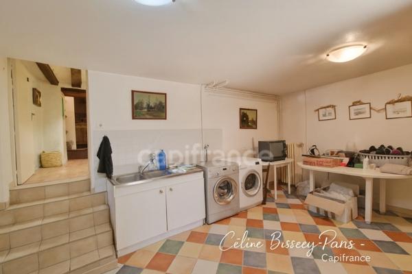 Longère de charme de 228 m², 4 Chambres, piscine 4X8, jardin clos 1563 M2