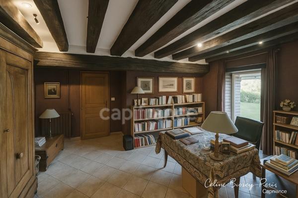 Longère de charme de 228 m², 4 Chambres, piscine 4X8, jardin clos 1563 M2