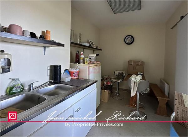 Local industriel 153m² Selles Sur Cher