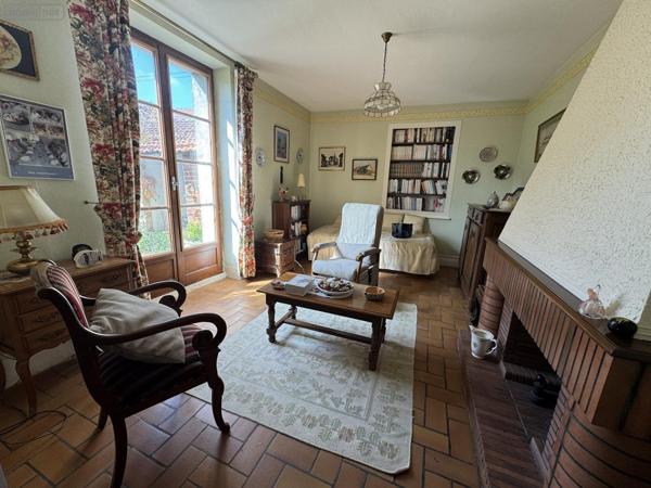 Maison à vendre à Gevry dans le Jura (39100), ref : VM3592-39032