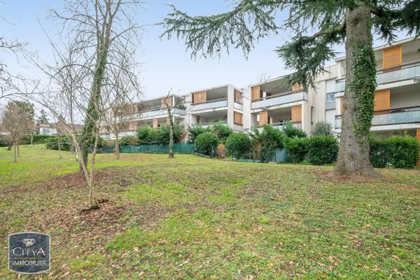 Appartement à louer 4 pièces 94.02m² Francheville (69340)