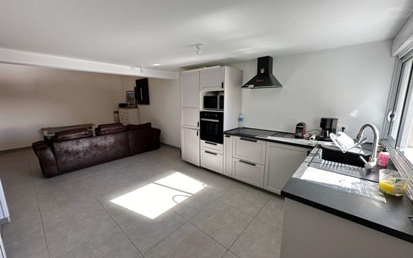 Appartement à vendre    3 pièces • 74 m2 La Saulce