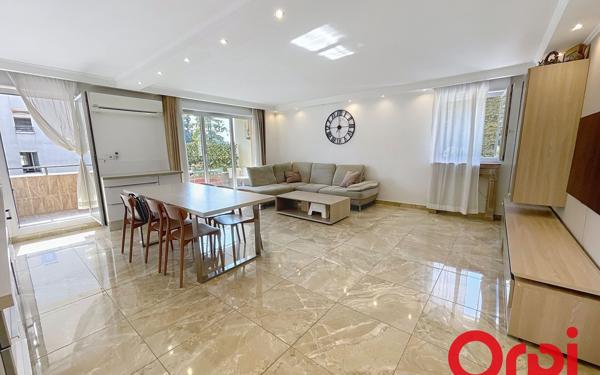 Appartement à vendre    3 pièces • 69,82 m2 Marseille 11