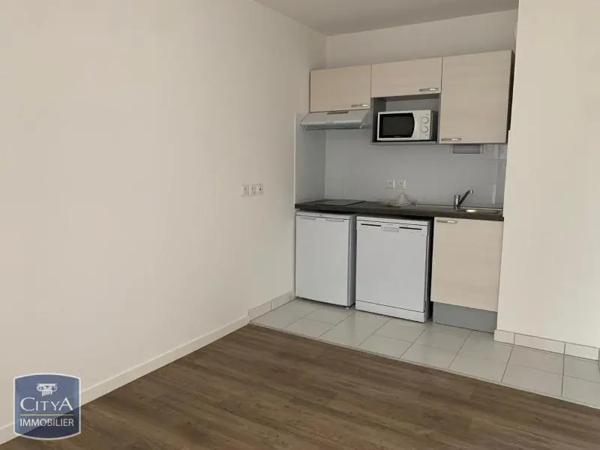 Appartement à louer 2 pièces 45m² Mantes-la-Jolie (78200)