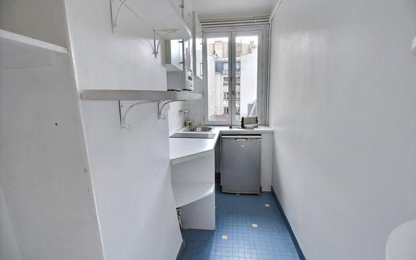 Appartement à vendre    3 pièces • 59,85 m2 Paris 6