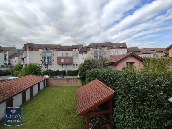 Appartement à louer 1 pièce 17.67m² Saint-Martin-d'Hères (38400)