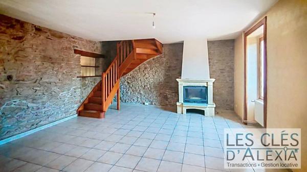 Maison -Quatre Chambres-Terrain -