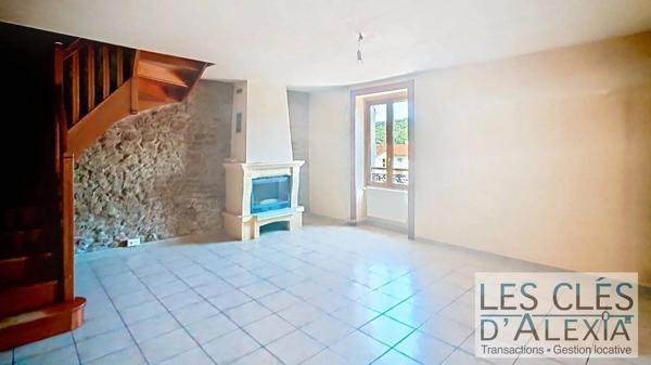 Maison -Quatre Chambres-Terrain -